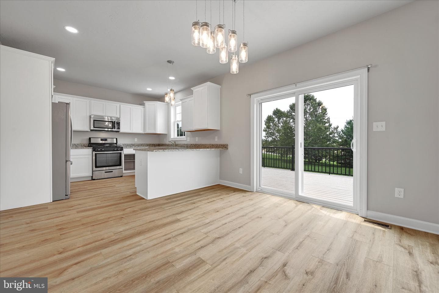 1843 Buck Hill Drive photo 11