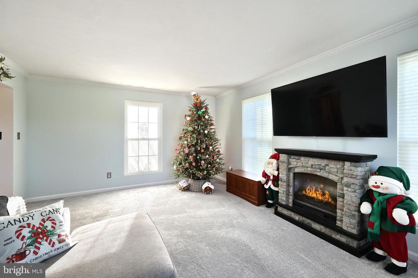 33 Poplar Springs Boulevard photo 10