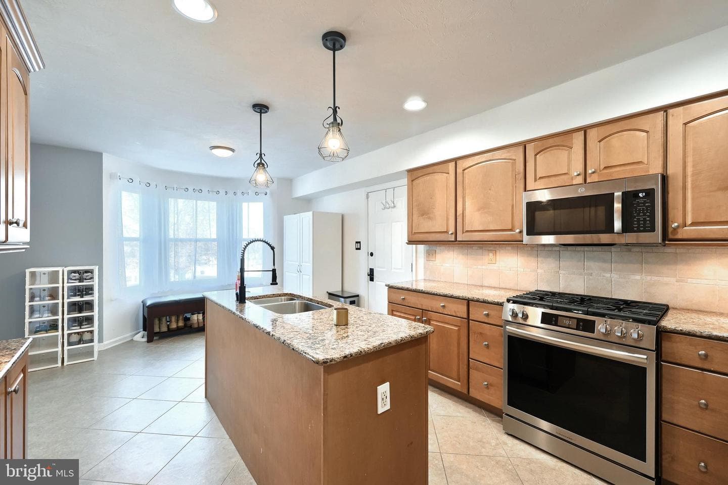 33 Poplar Springs Boulevard photo 15