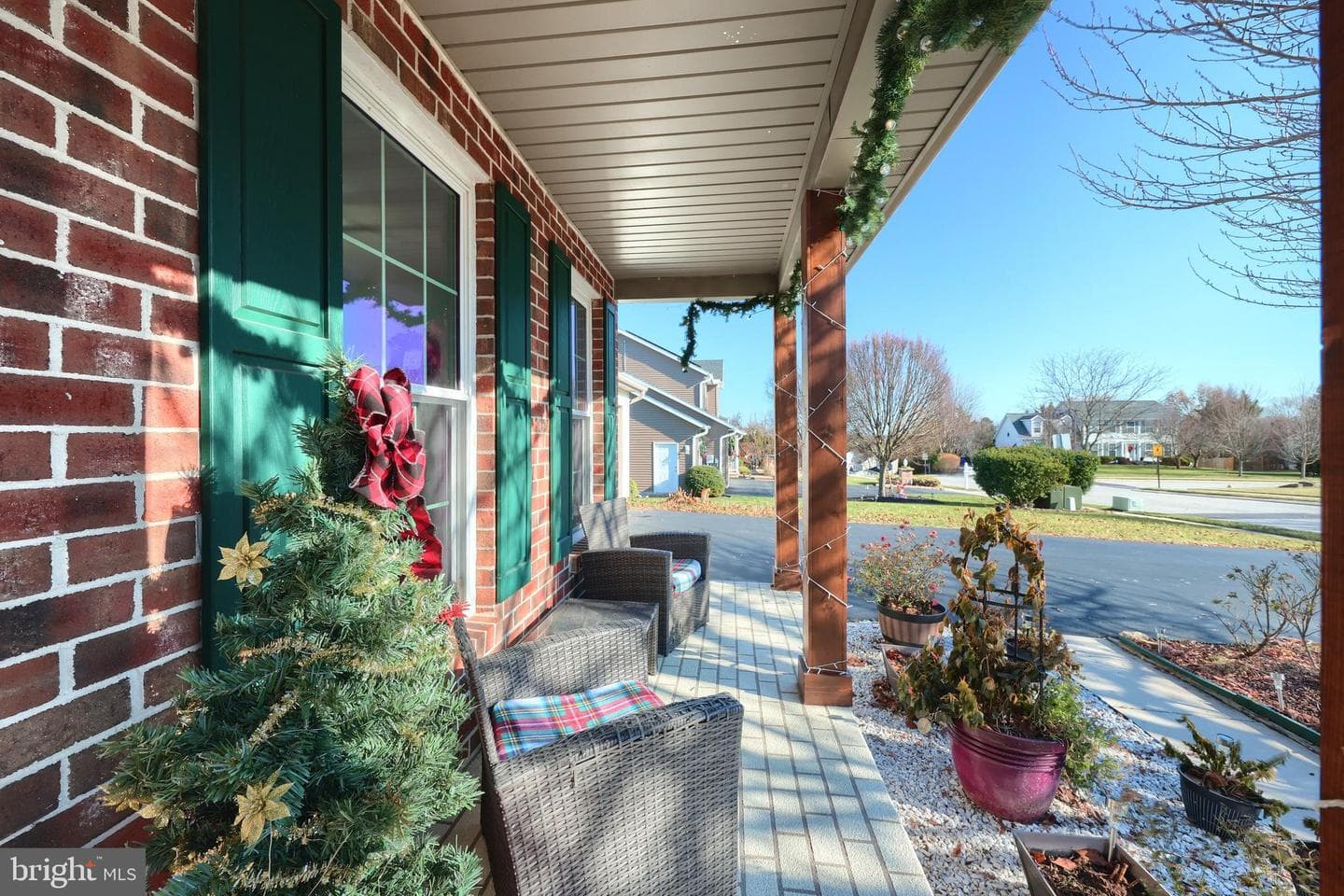 33 Poplar Springs Boulevard photo 2