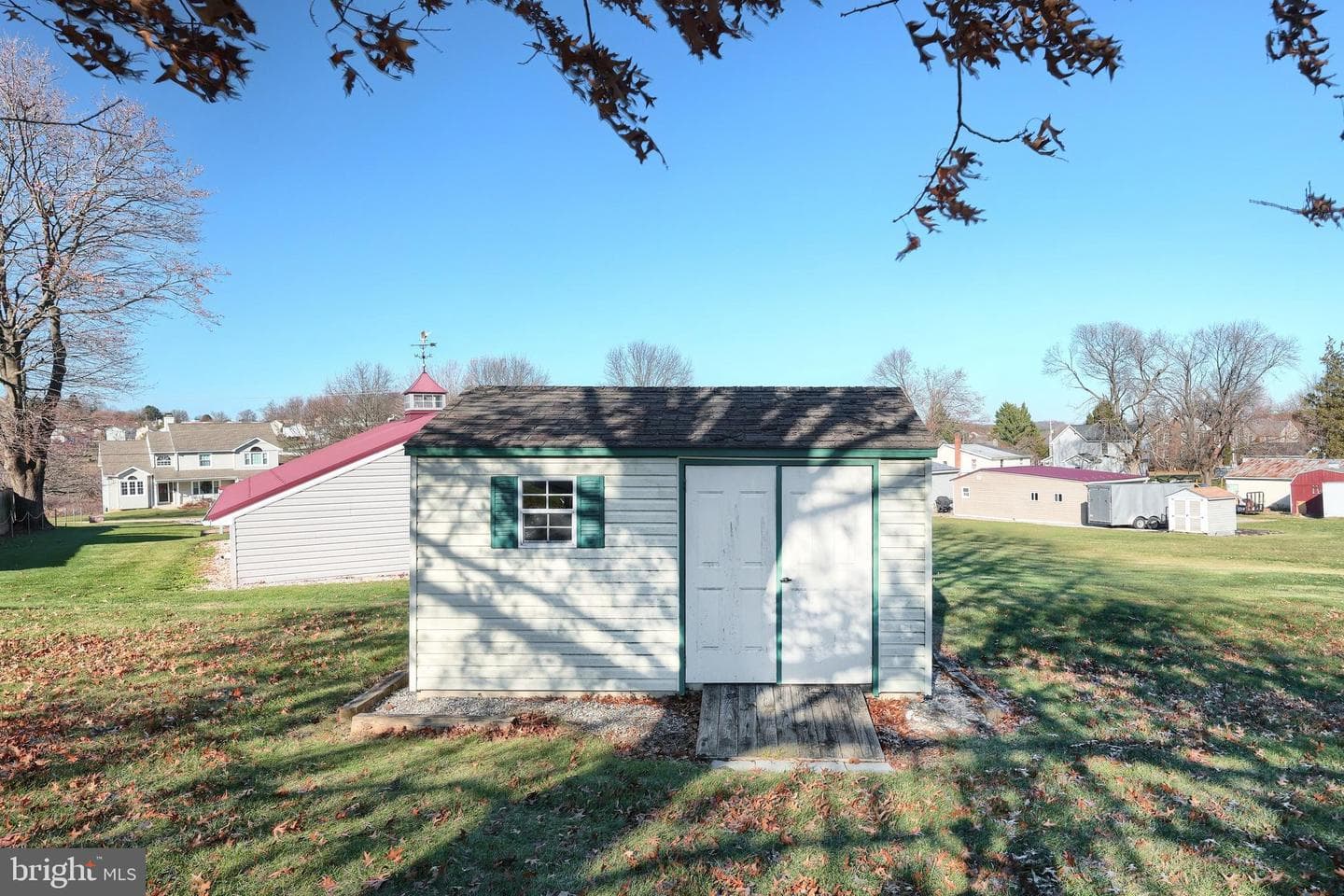 33 Poplar Springs Boulevard photo 35
