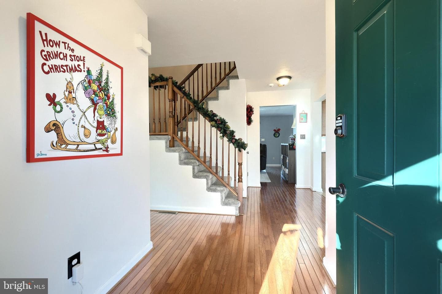 33 Poplar Springs Boulevard photo 4
