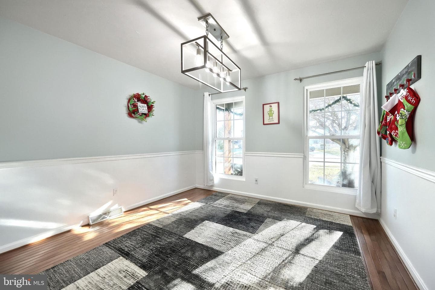 33 Poplar Springs Boulevard photo 6