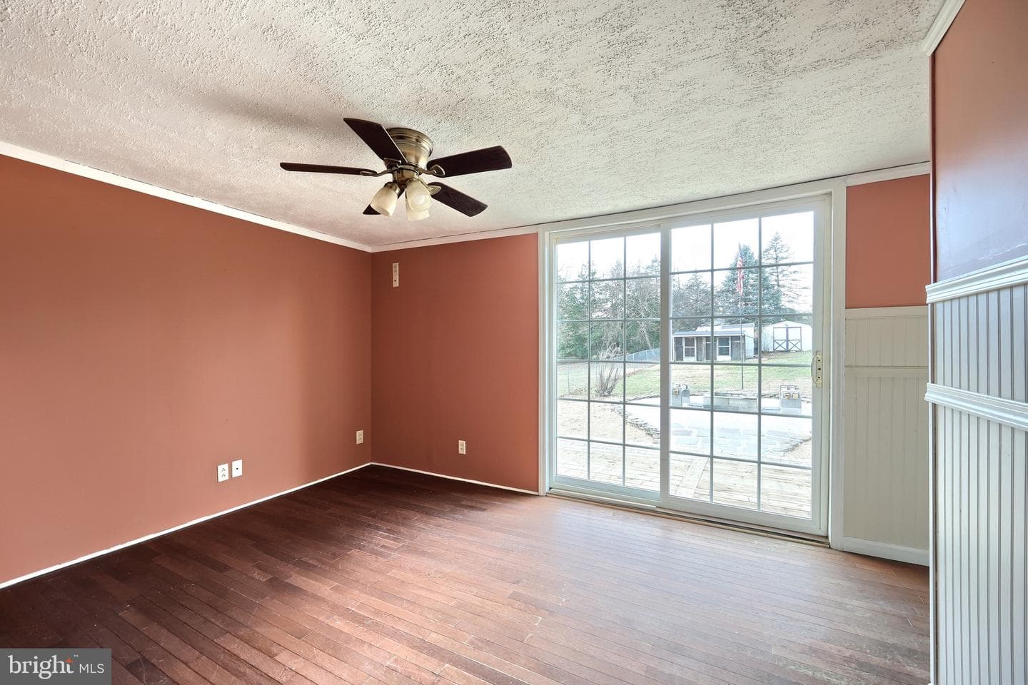 1812 N Eberts Lane photo 27