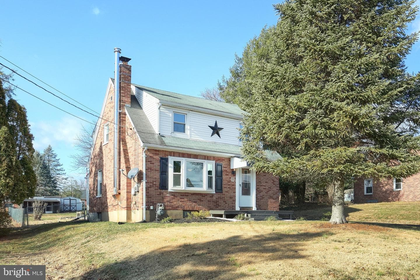 1812 N Eberts Lane photo 4