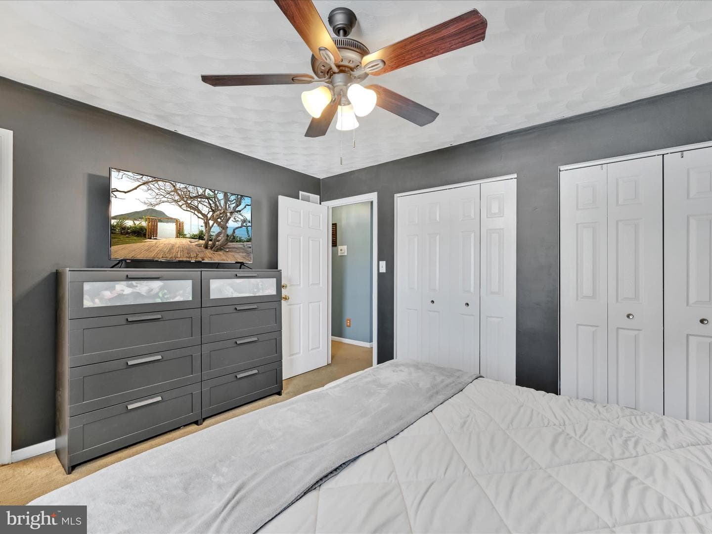 87 Piston Court photo 12