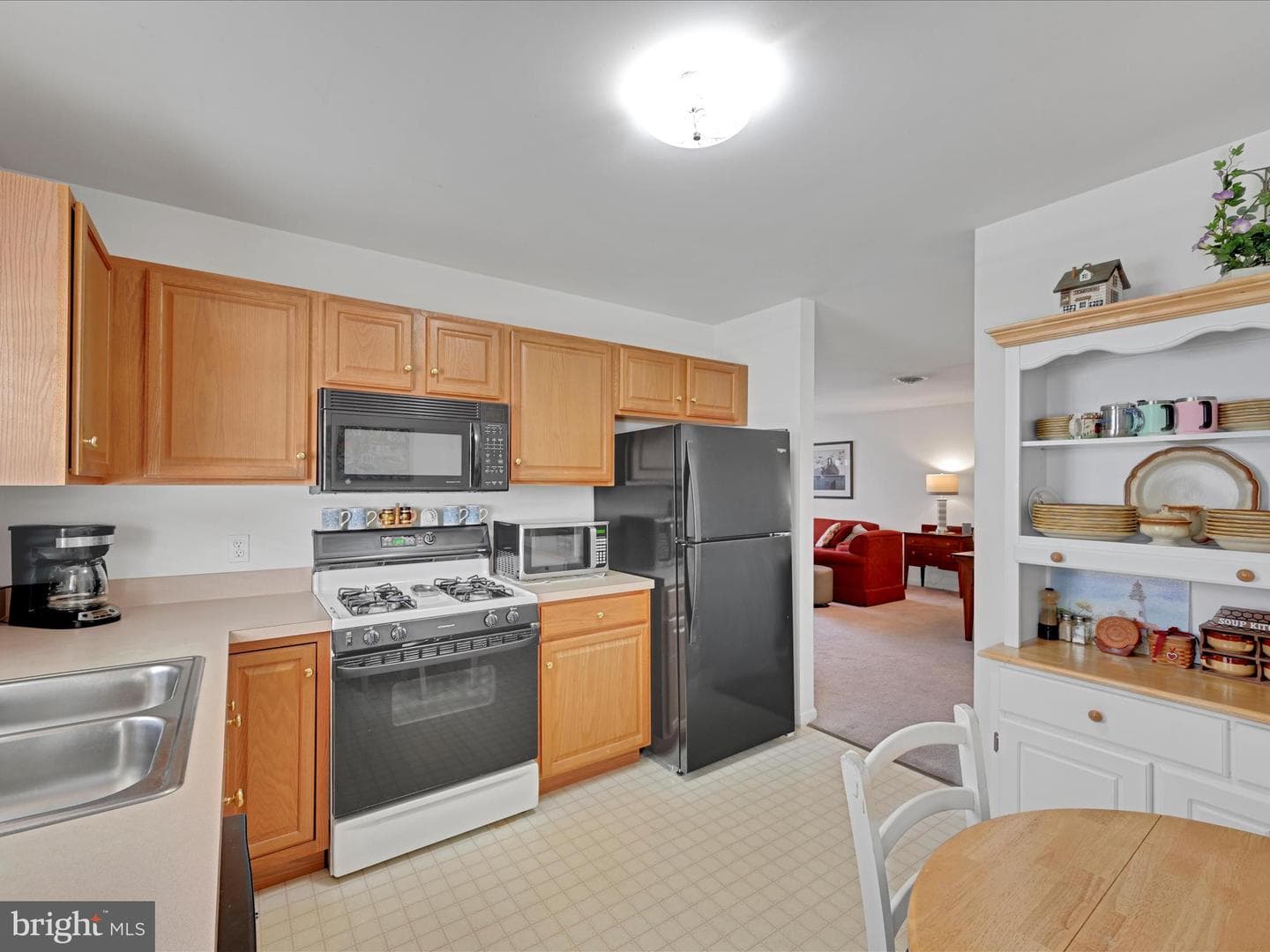 578 Hayley Road photo 14