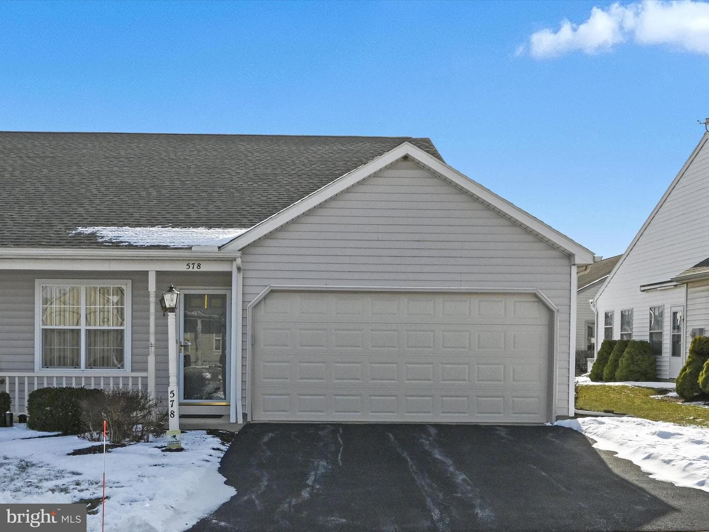 578 Hayley Road photo 2