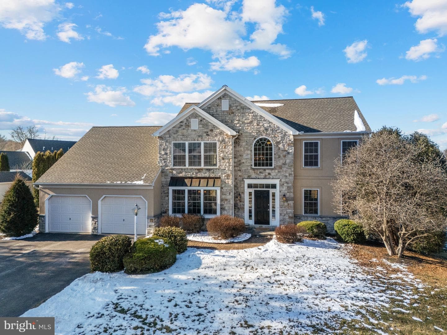 4280 English Way photo 1