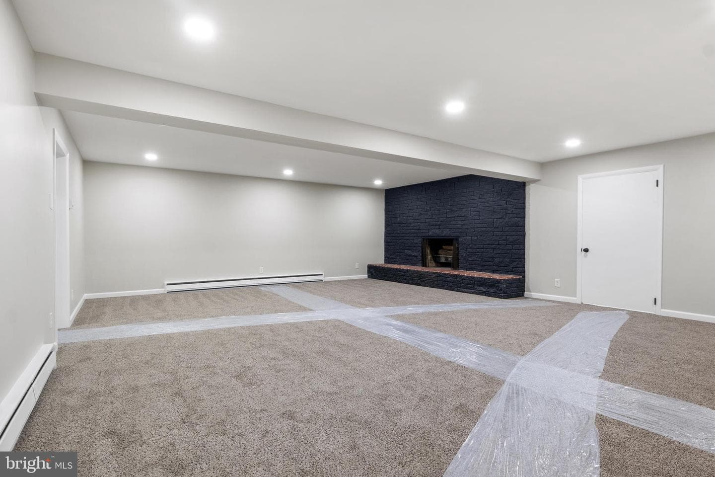 477 Summit Drive photo 30