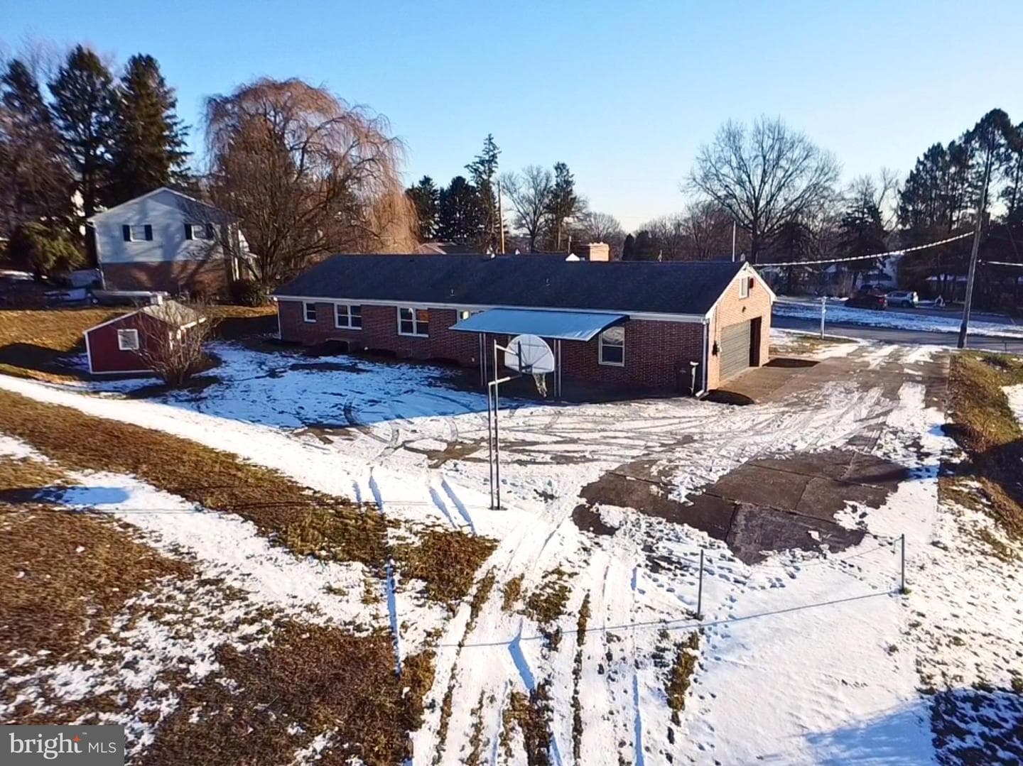 477 Summit Drive photo 49