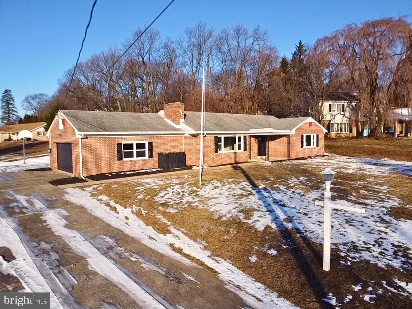 477 Summit Drive photo 50