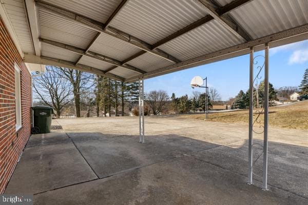 477 Summit Drive photo 55