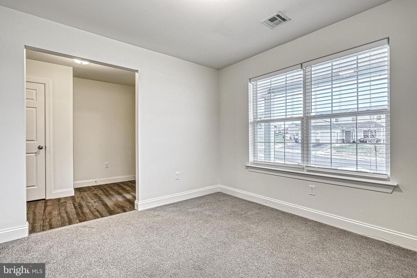203 Eagle Road photo 12