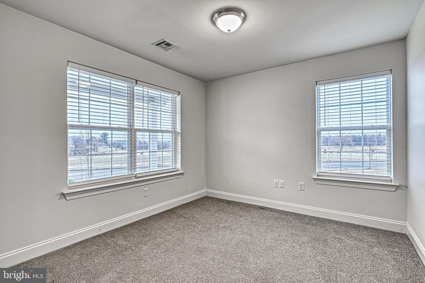 203 Eagle Road photo 13