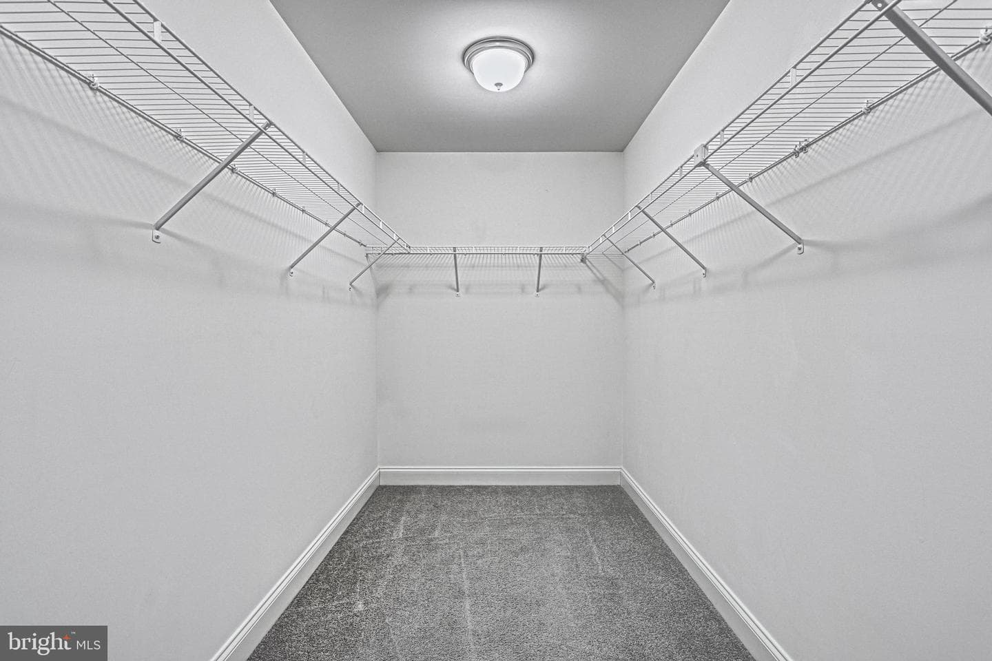 203 Eagle Road photo 28