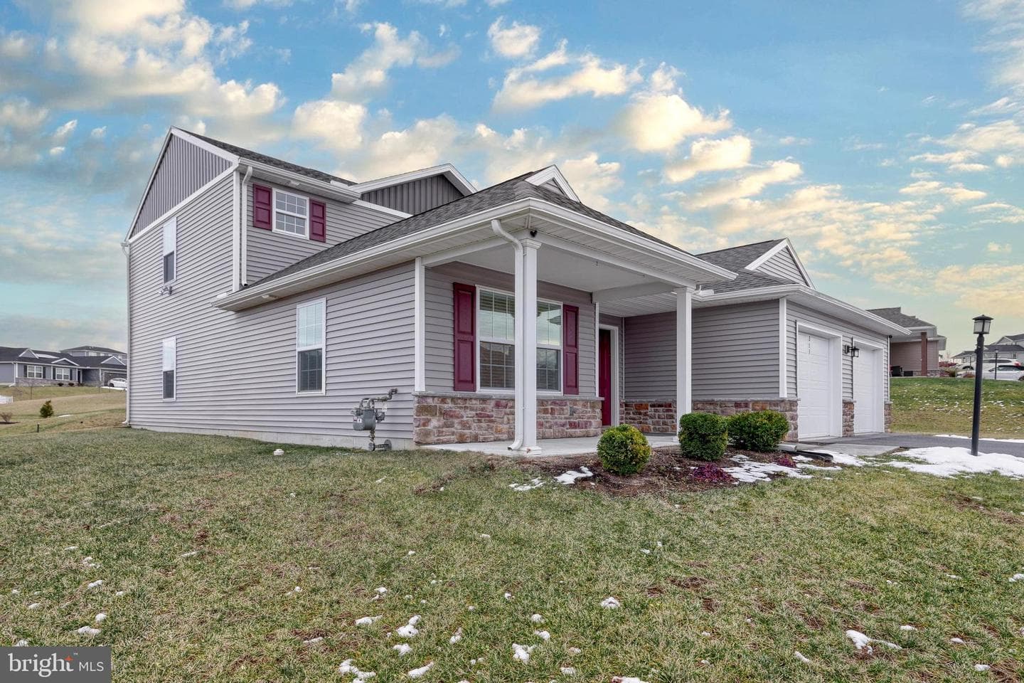 203 Eagle Road photo 4