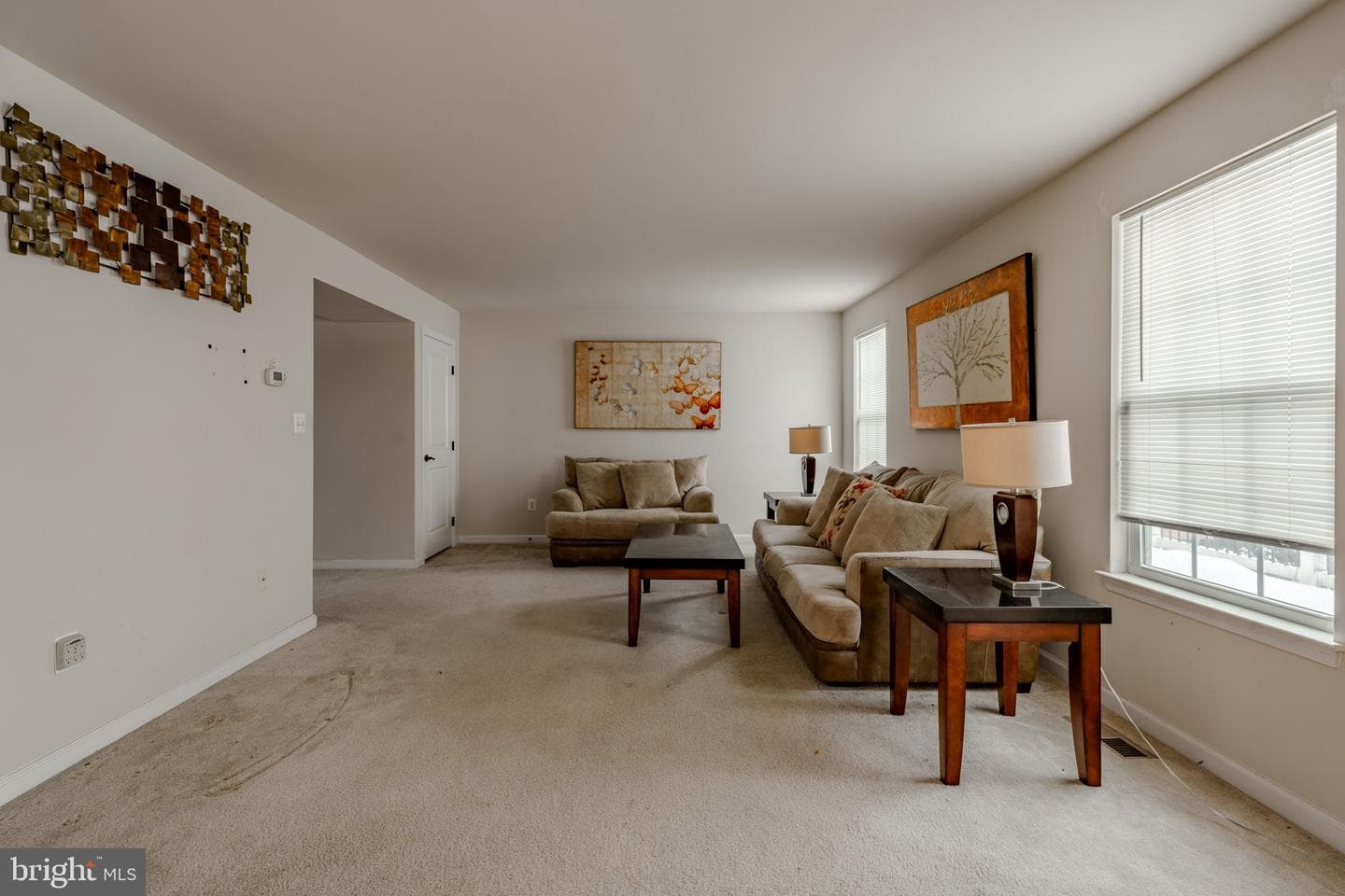 928 Cougar Pointe Circle photo 6