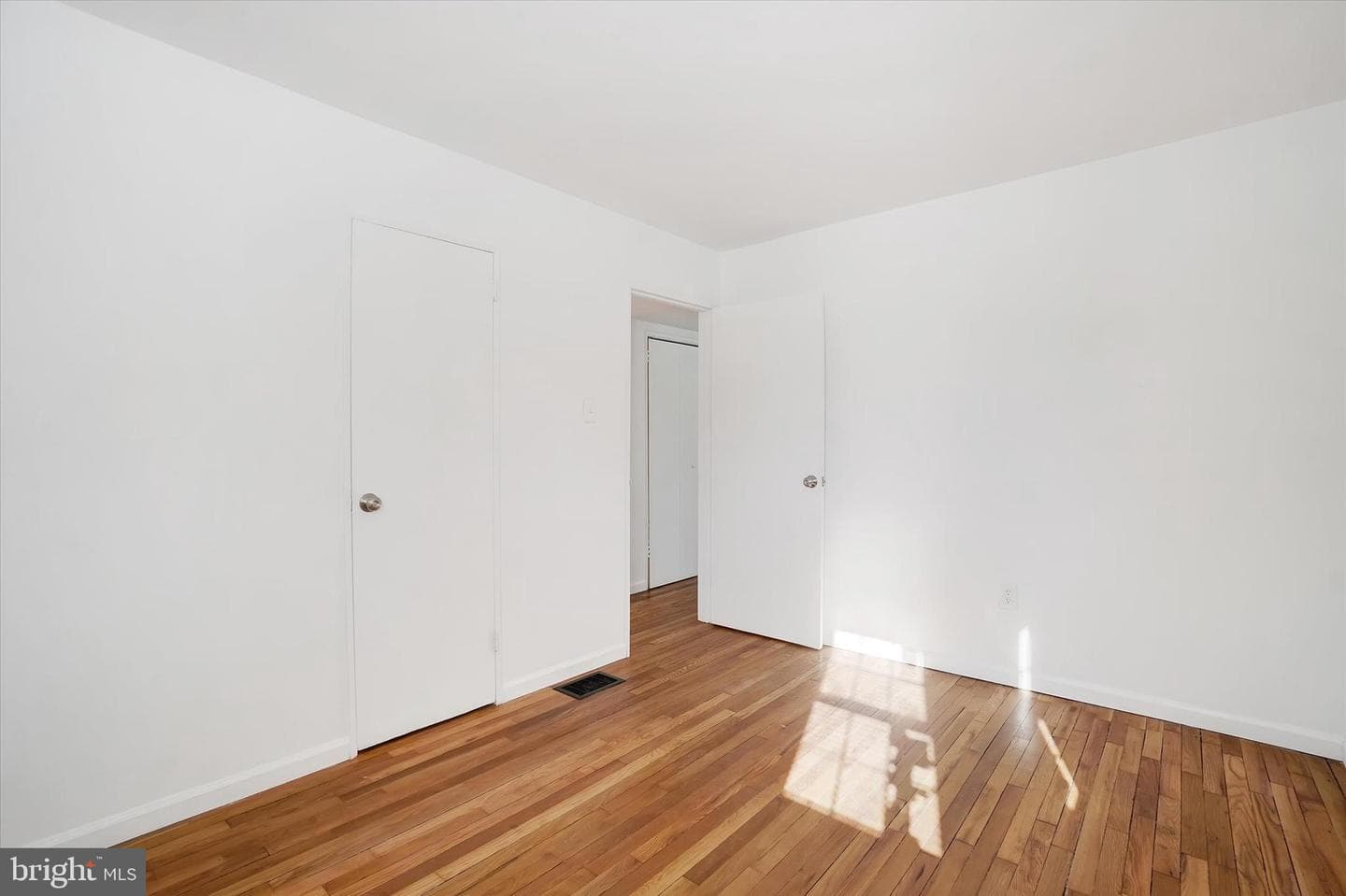 141 Stony Brook Drive photo 10
