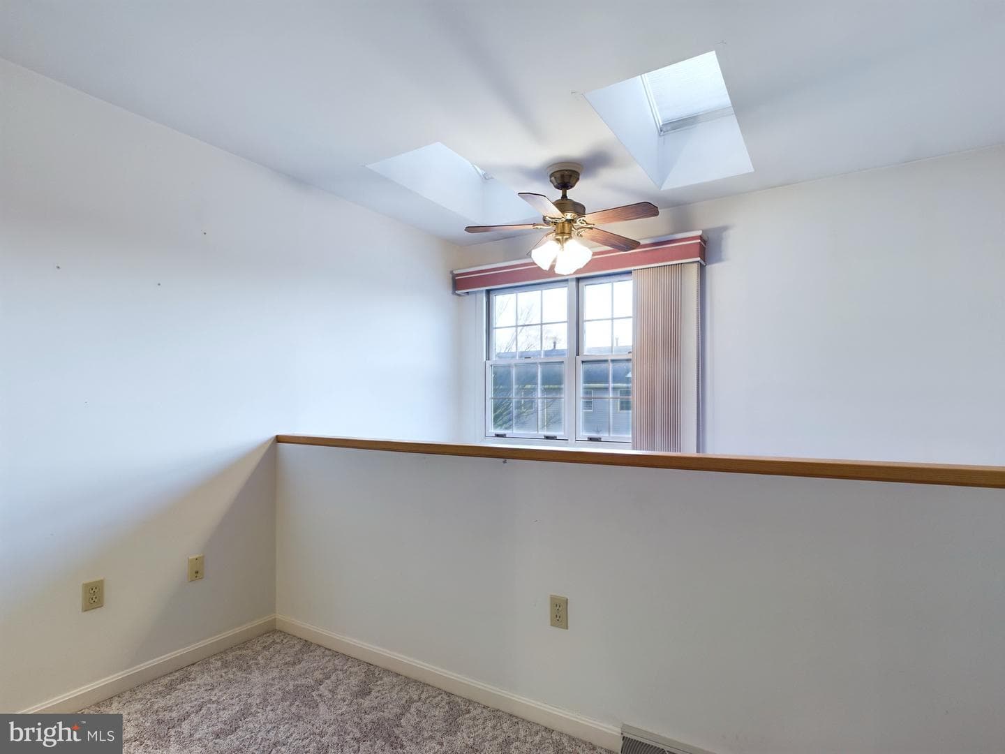 605 Bentwood Lane photo 28