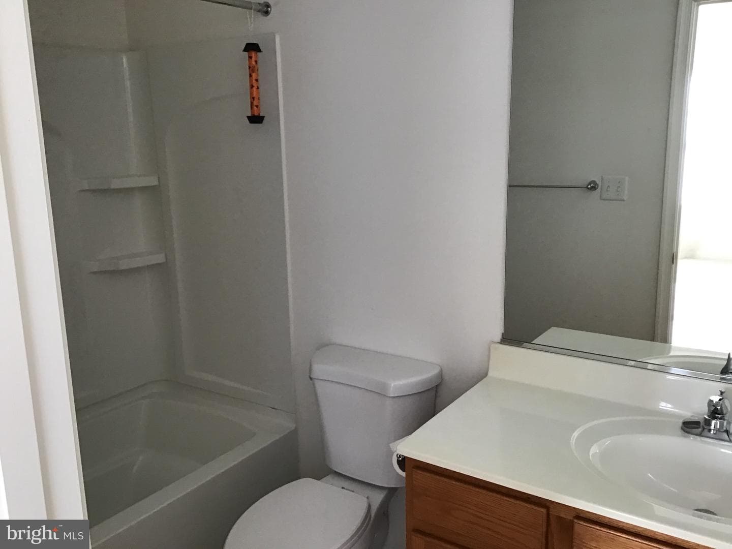1100 Blue Bird Lane photo 14