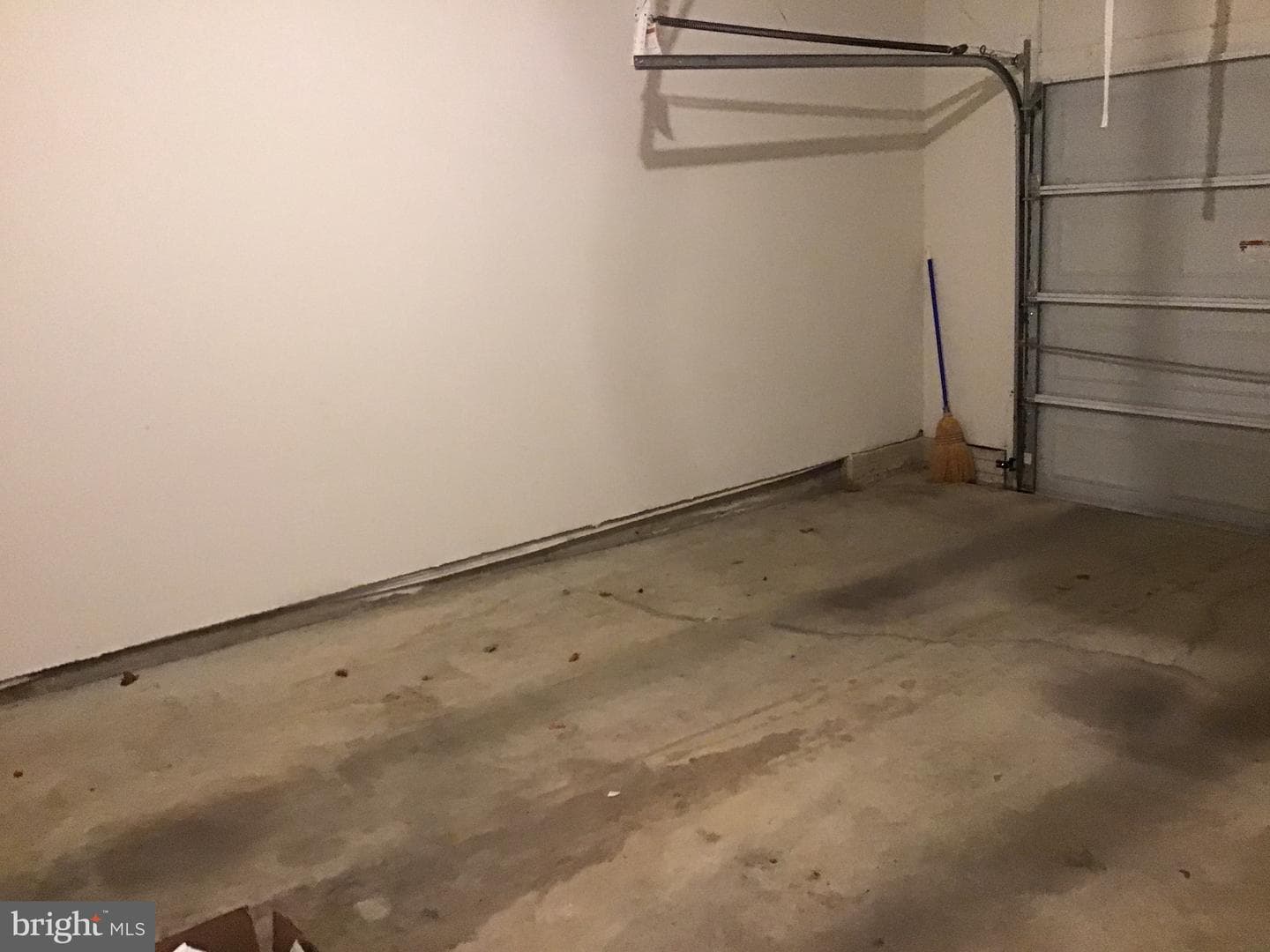 1100 Blue Bird Lane photo 23