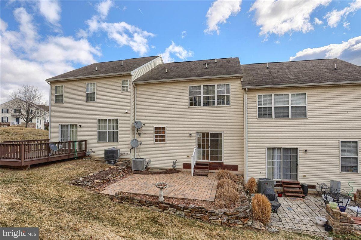 2134 Maple Crest Boulevard #2134 photo 34