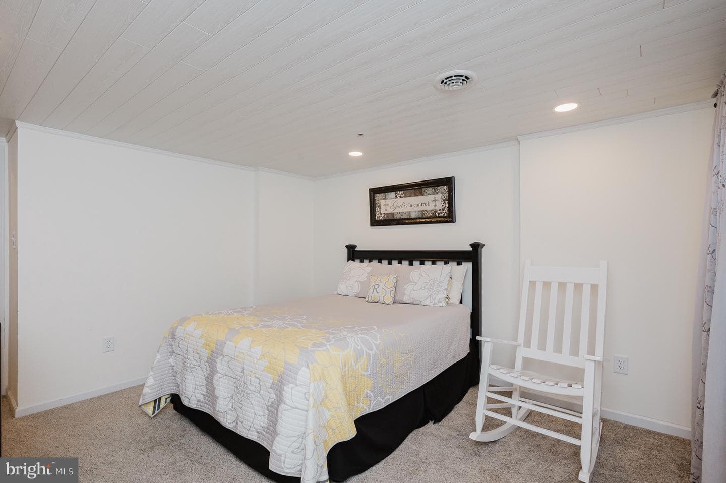 86 Holstein Drive #36 photo 24