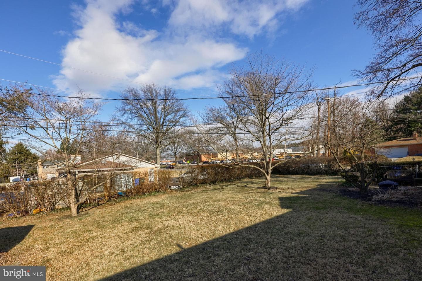 2485 Crystal Lane photo 23