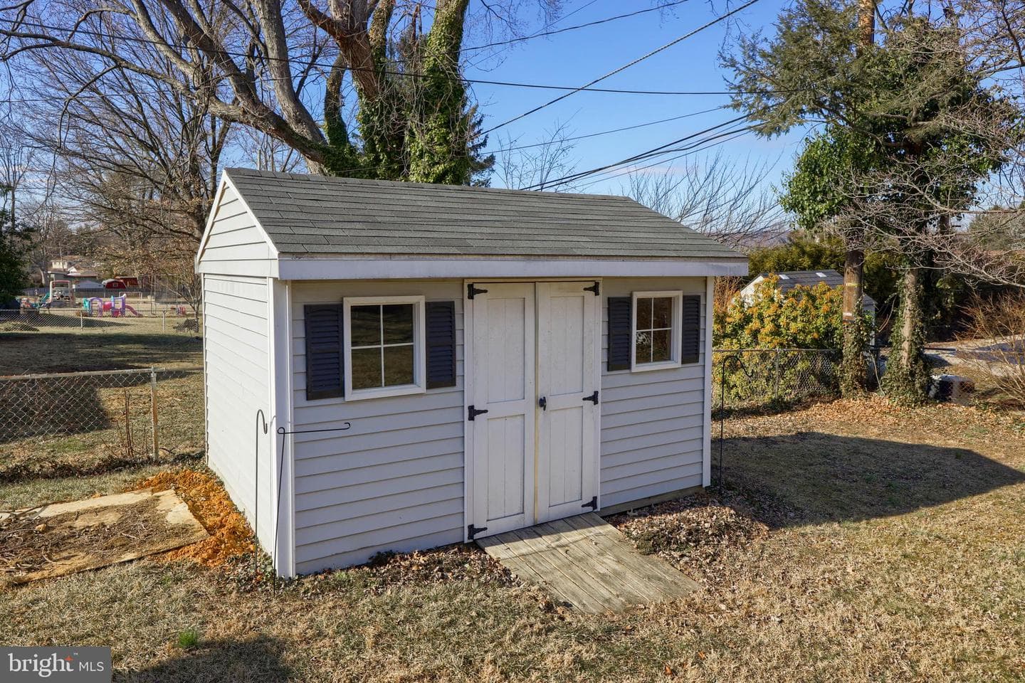2485 Crystal Lane photo 24