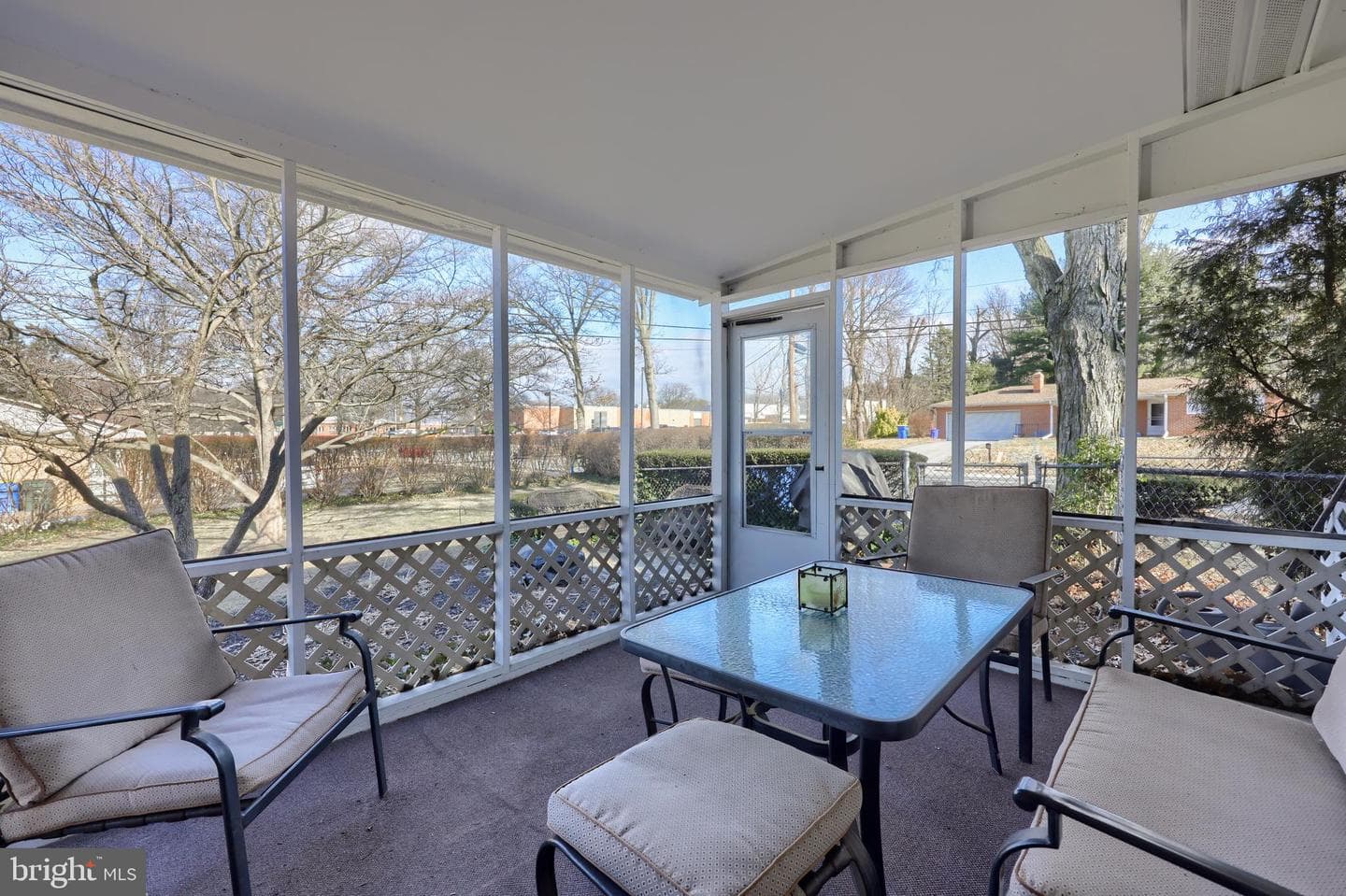 2485 Crystal Lane photo 6