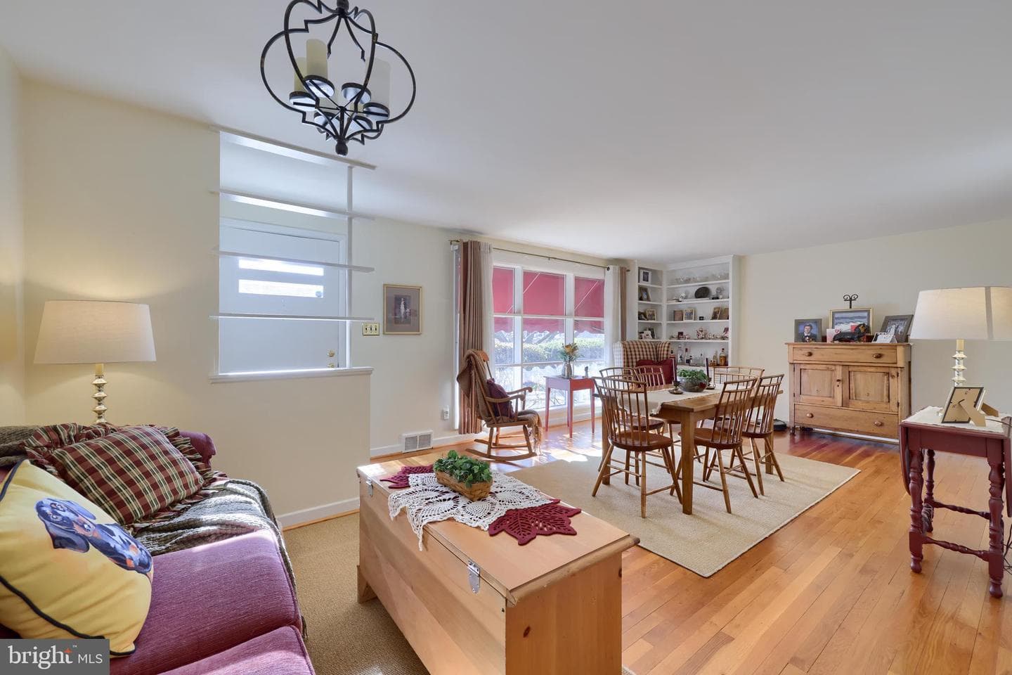 2485 Crystal Lane photo 9
