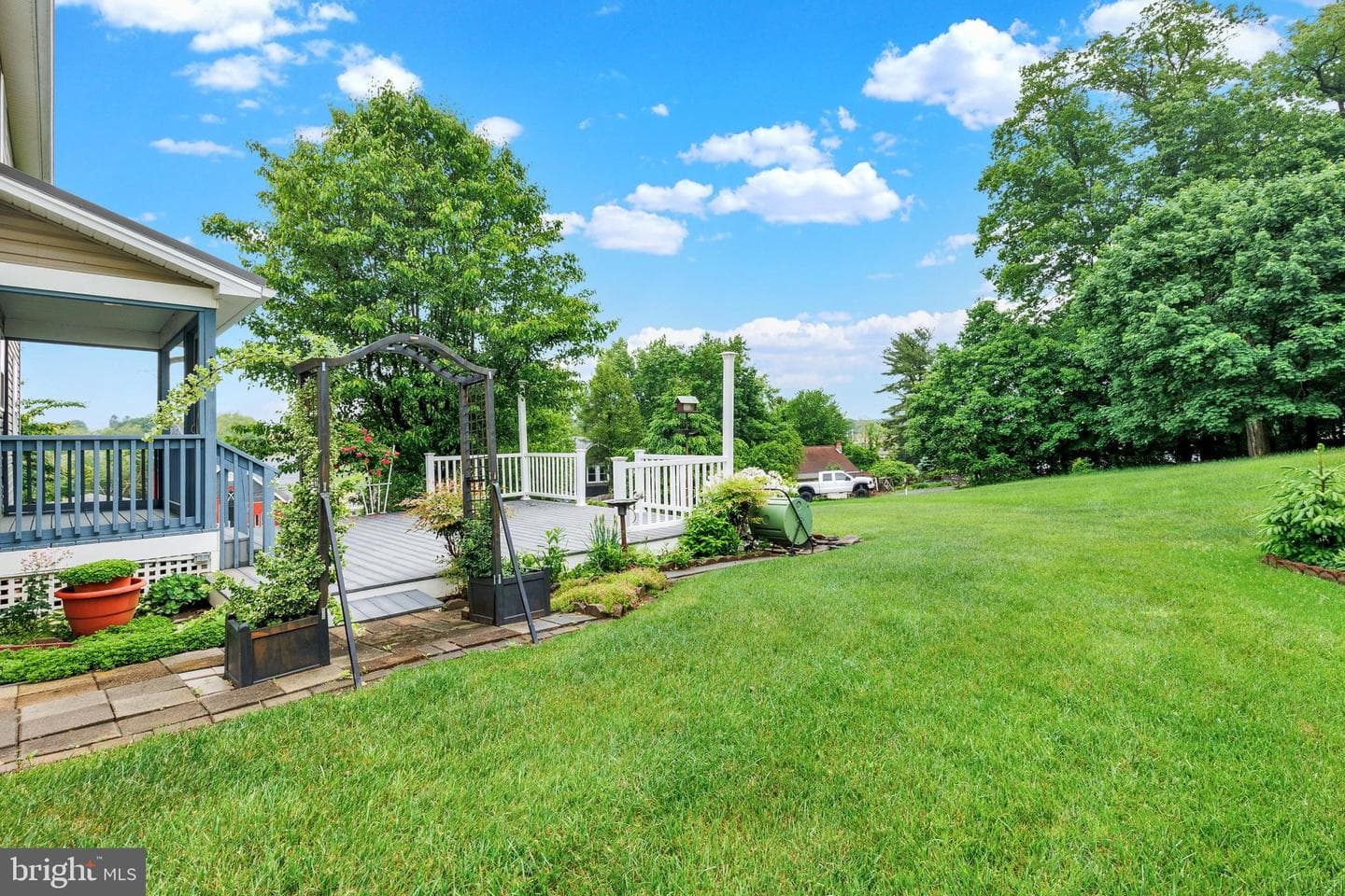 57 Pendyrus Street photo 27