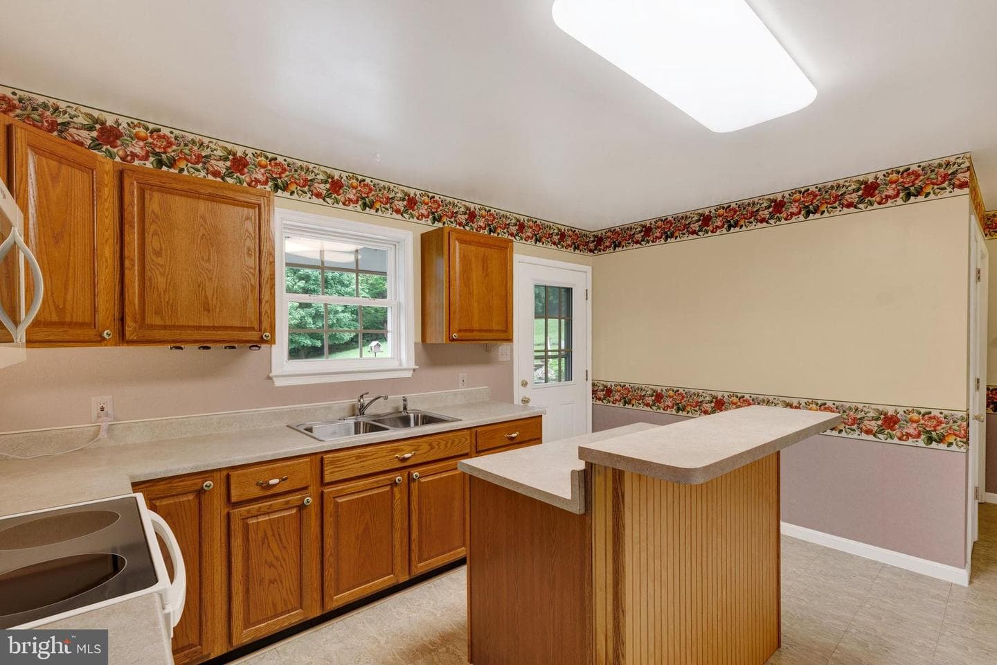 57 Pendyrus Street photo 9