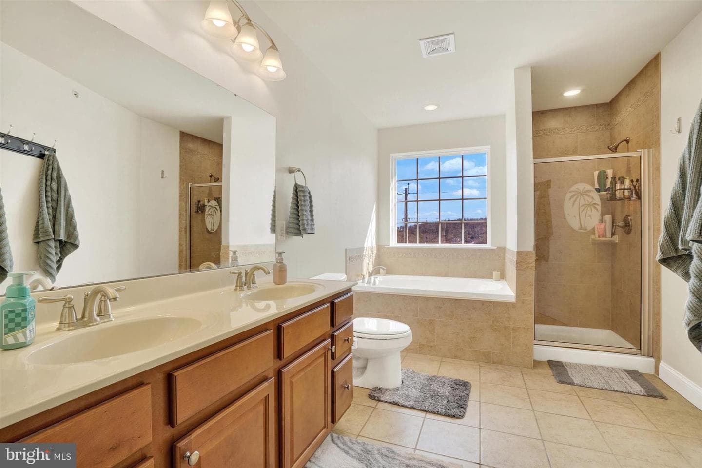 657 Sunglow Drive photo 21