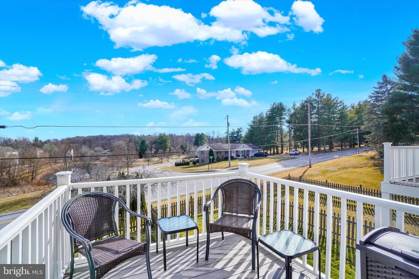 657 Sunglow Drive photo 26