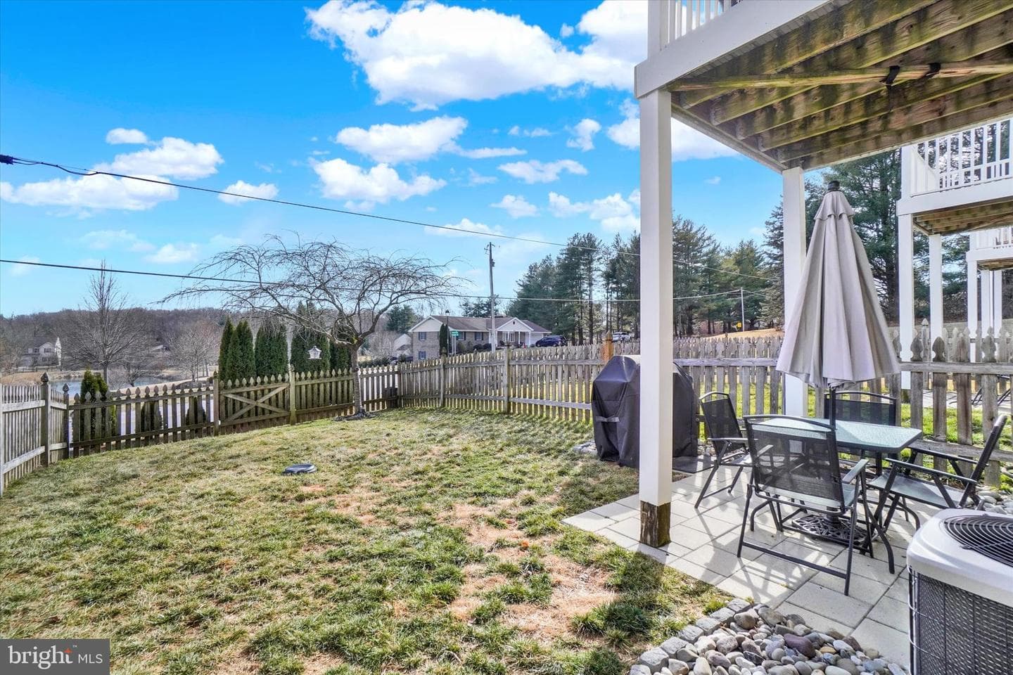 657 Sunglow Drive photo 27