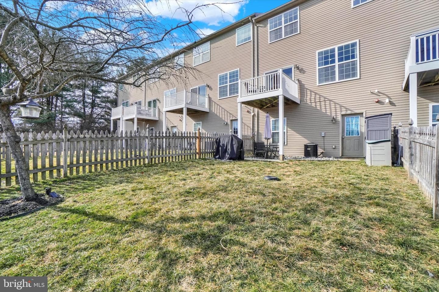 657 Sunglow Drive photo 28