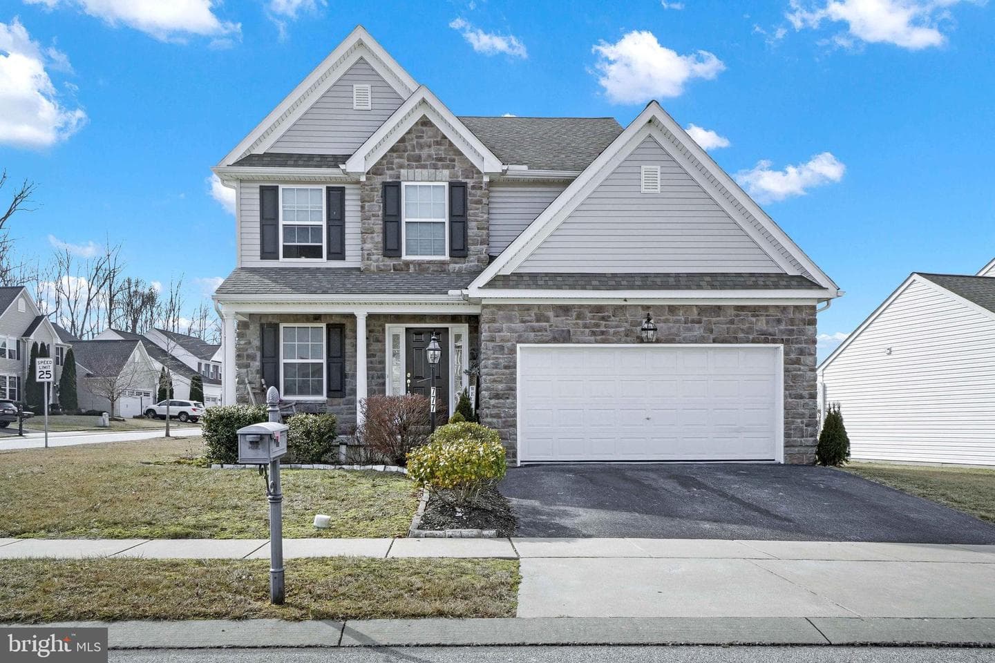 777 Cougar Pointe Circle