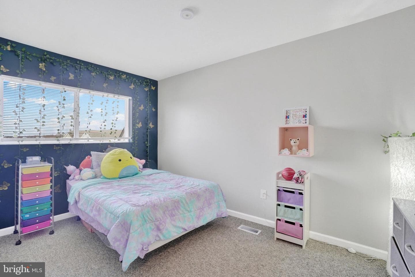 777 Cougar Pointe Circle photo 13