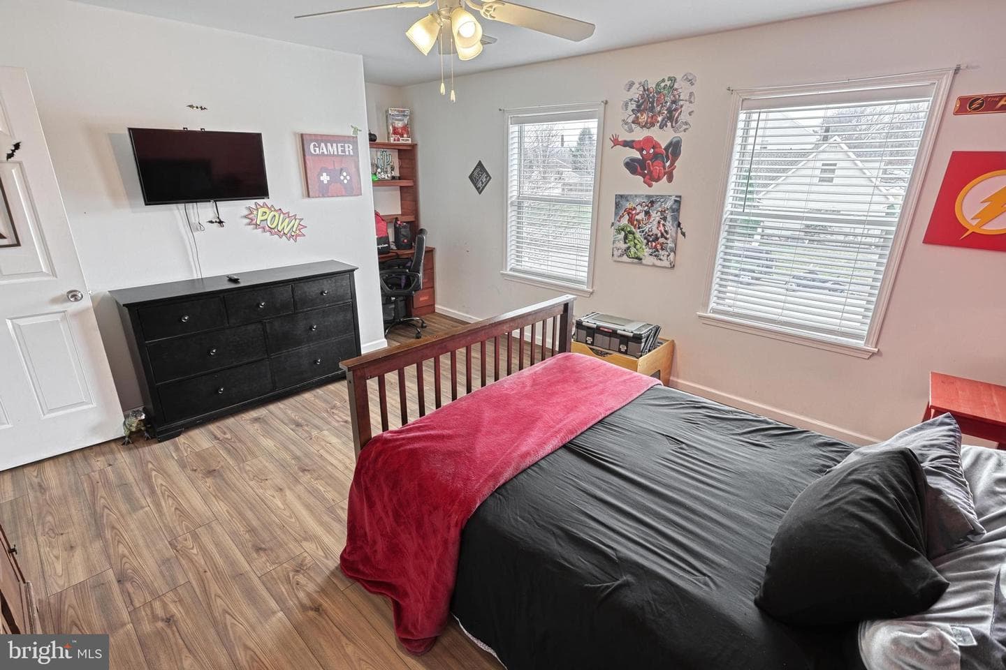 84 Schoolhouse Lane photo 32