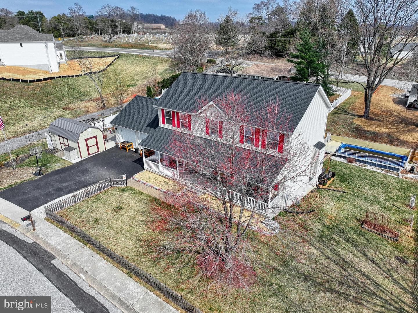 84 Schoolhouse Lane photo 69