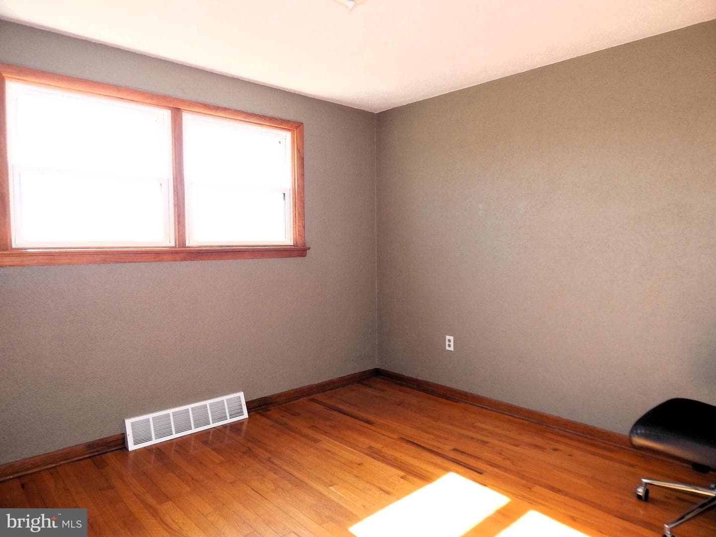 865 Bairs Road photo 18