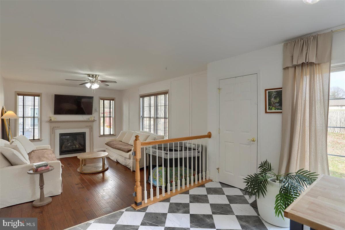 616 Eastpoint Road photo 17
