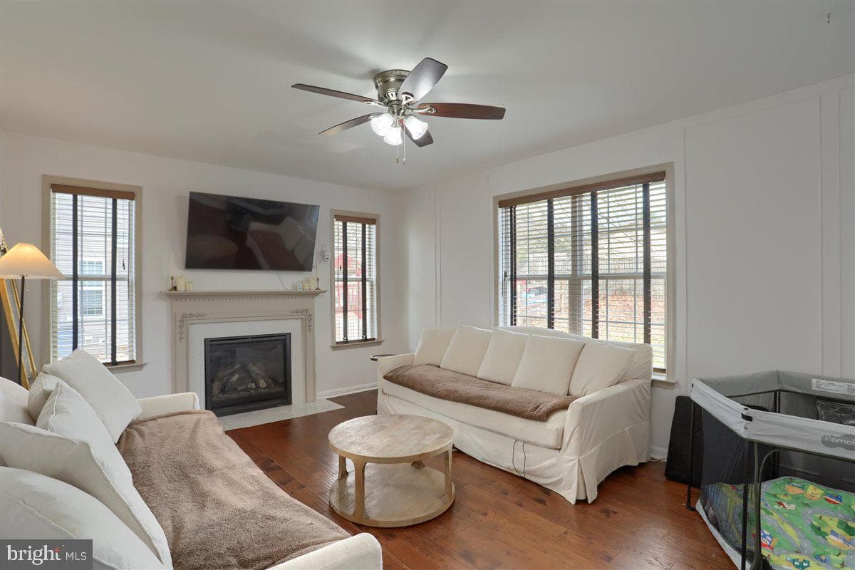 616 Eastpoint Road photo 18