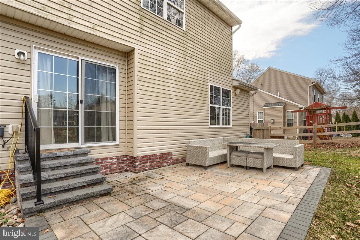 616 Eastpoint Road photo 42
