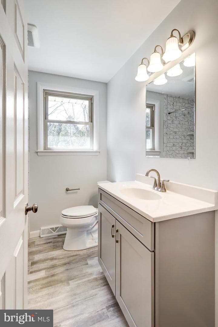 3322 Groton Lane photo 18