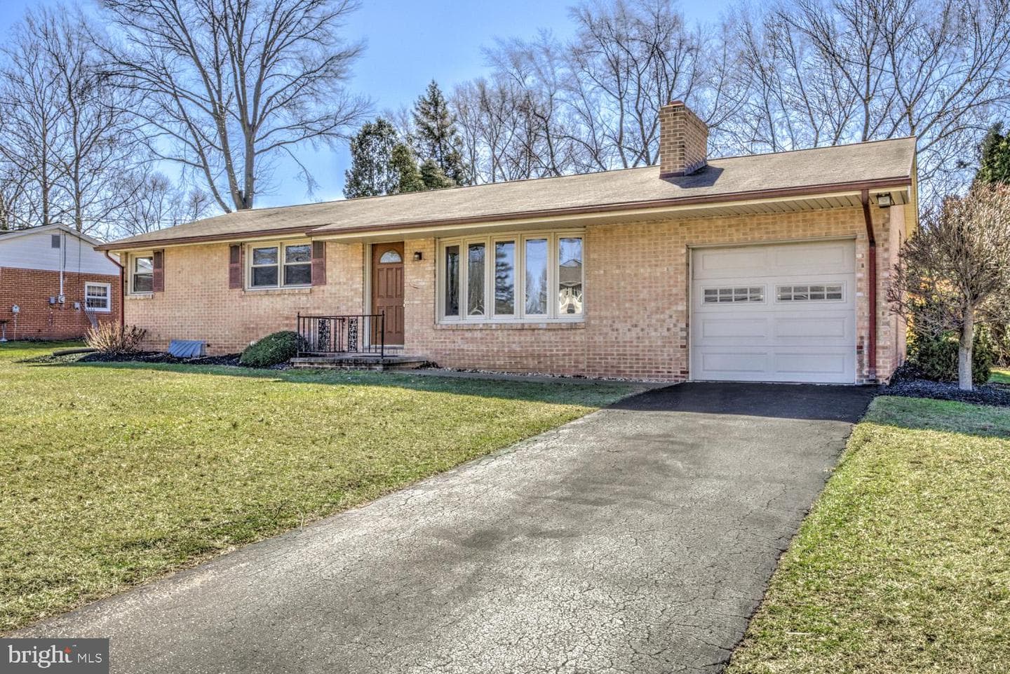 3322 Groton Lane photo 3