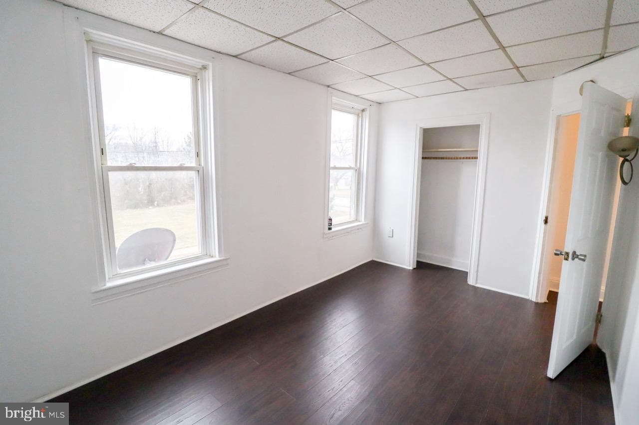 569 Smith Street photo 13