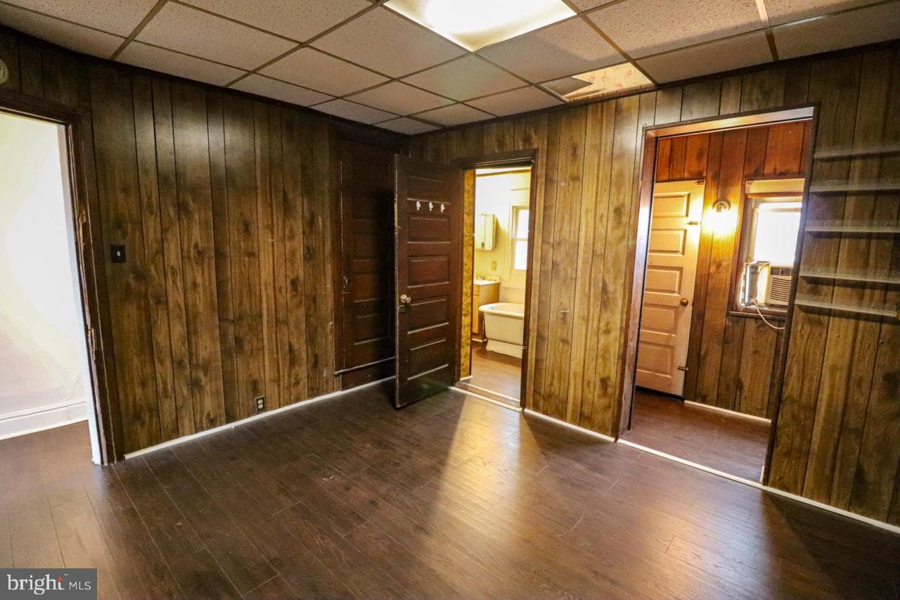 569 Smith Street photo 15